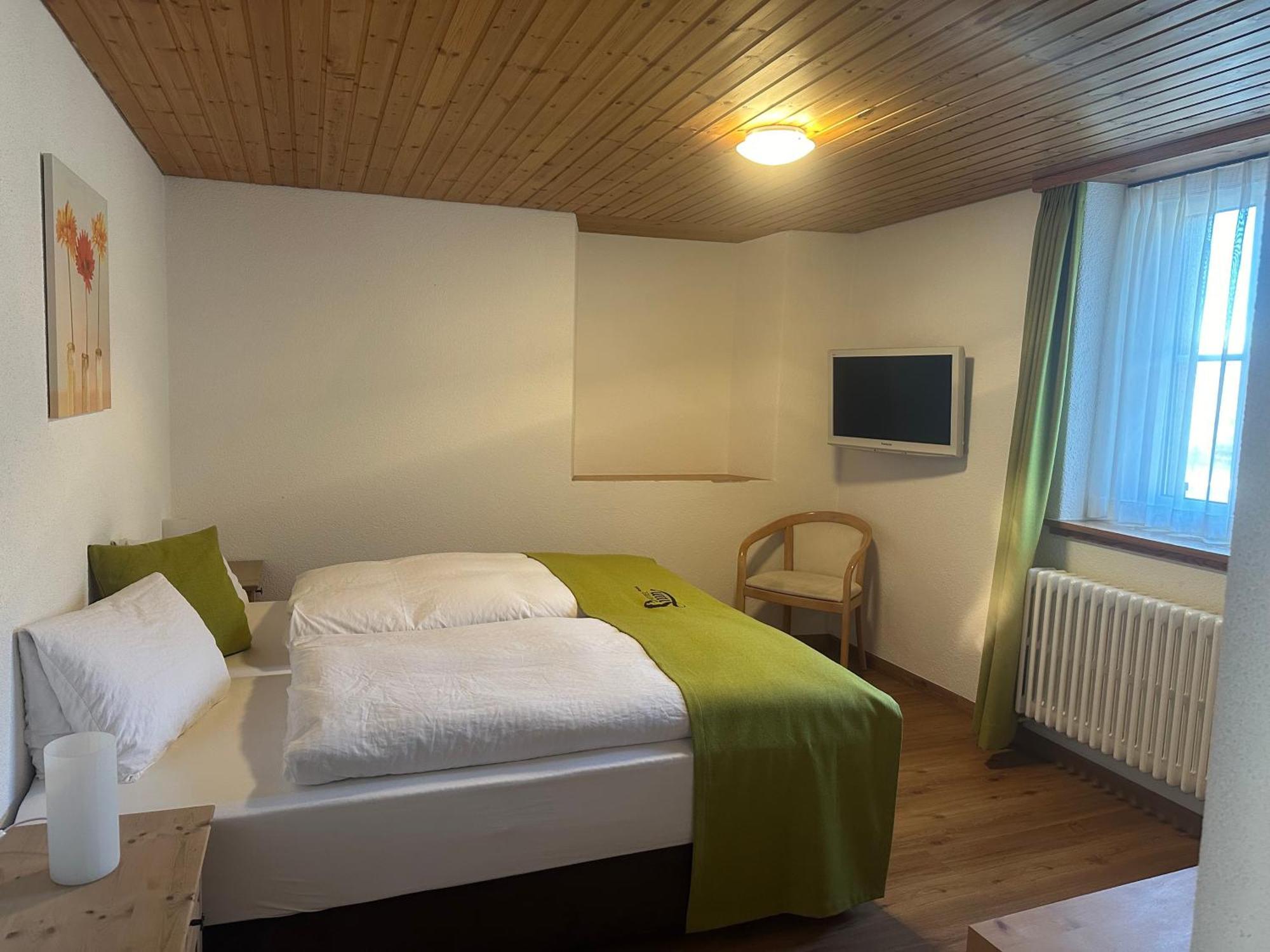 Wellnesshotel Liun B&B Müstair Exterior foto